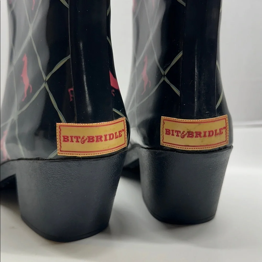 Bit & Bridle Cowboy Rubber Rain Boots Heeled Horse Western Black Pink Women's 7